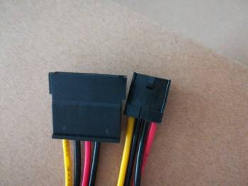 ALLNET NS6000_SATA_Cable