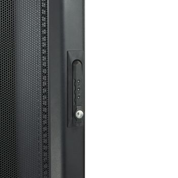 APC AR8132A
