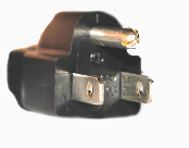 Netzstecker Typ B NEMA 5-15 mit zwei flachen Stromstiften und drittem rundem Schutzleiterstift